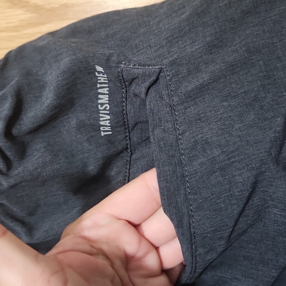 Travis Mathew ZIPLINE ACTIVE SHORT 7.5 IN size small - Picture 8 of 10